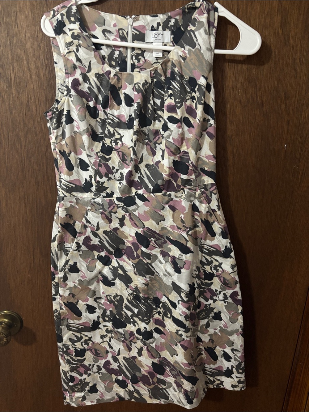 LOFT Sleeveless Abstract Print Sheath Dress in Cream, Mauve, Black